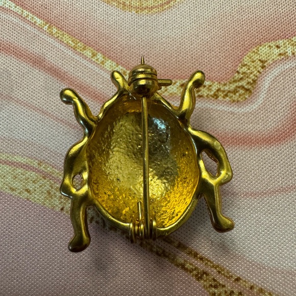 Vibrant Red and Gold Ladybug Brooch - Picture 2 of 2